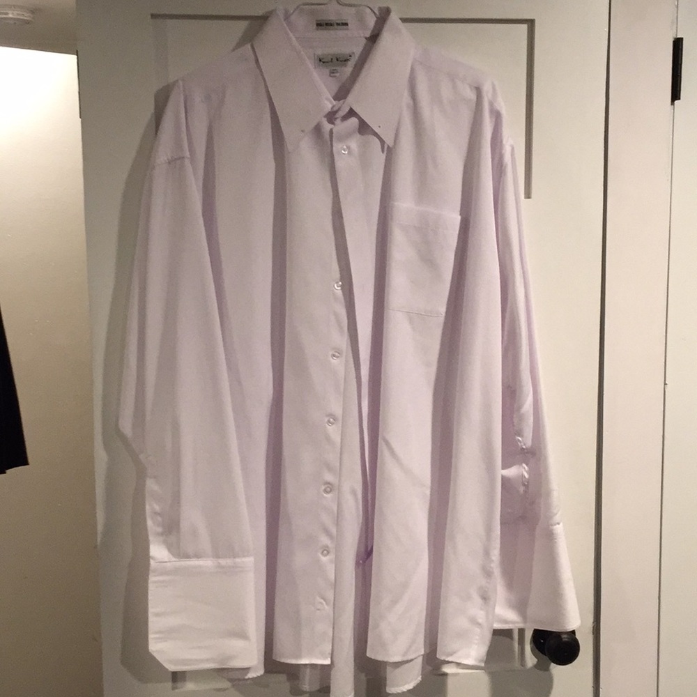 Men’s French cuff dress shirt